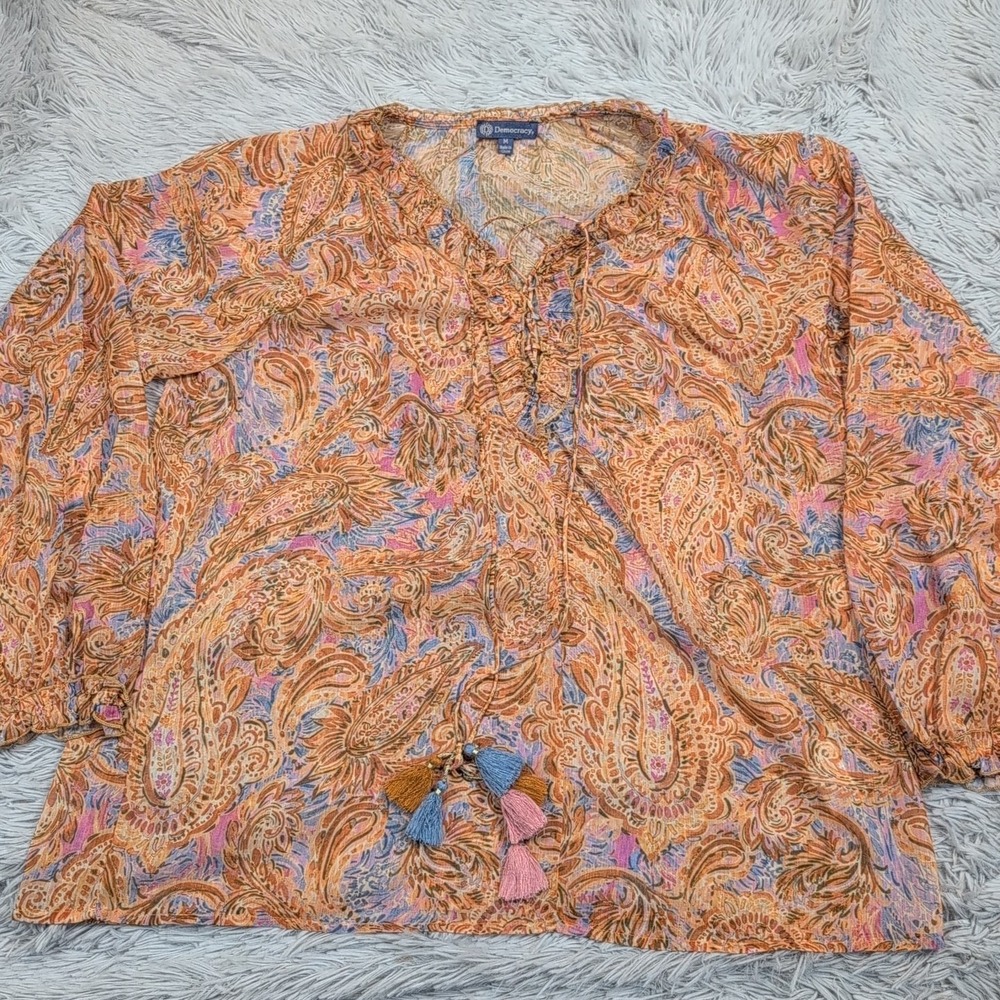 Democracy Shirt Womens M Top Paisley Blouse Lightweight Comfort Casual Sheer‎